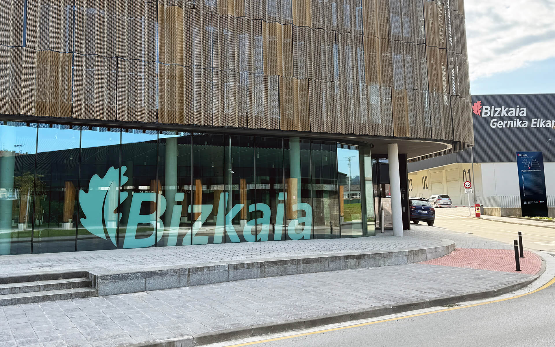 BIZKAIA AZPIEGITURAK - Proyecto de señalética para Elkartegis, Residencias y Centros de día.