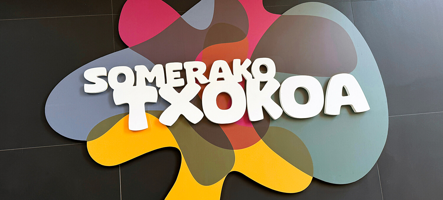 SOMERAKO TXOKOA - Proyecto de identidad corporativa y diferentes soportes de comunicación.