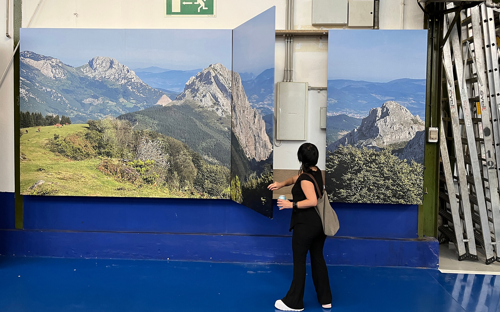 Proyecto de diseño gráfico ambiental - EKIN Fabricación de maquinaria y herramienta industrial
