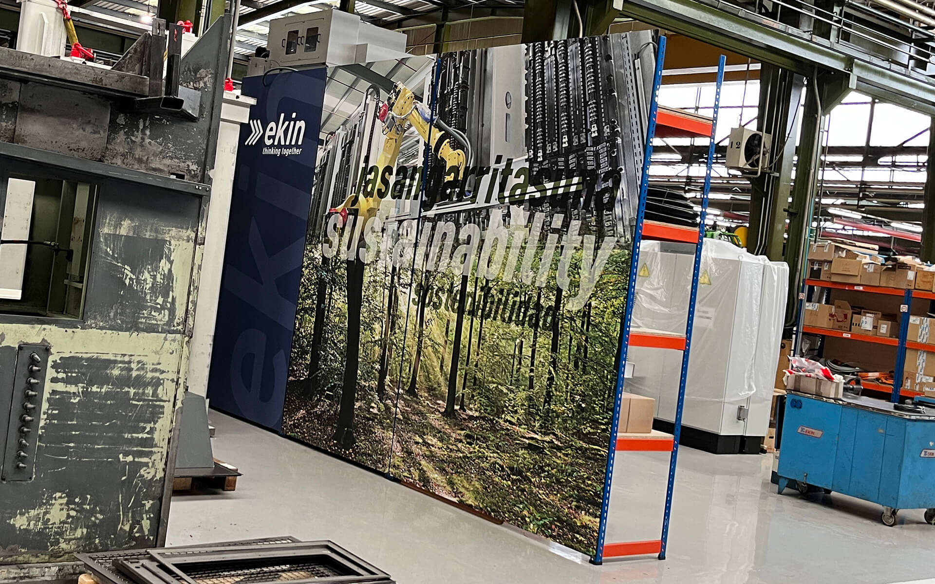 Proyecto de diseño gráfico ambiental - EKIN Fabricación de maquinaria y herramienta industrial